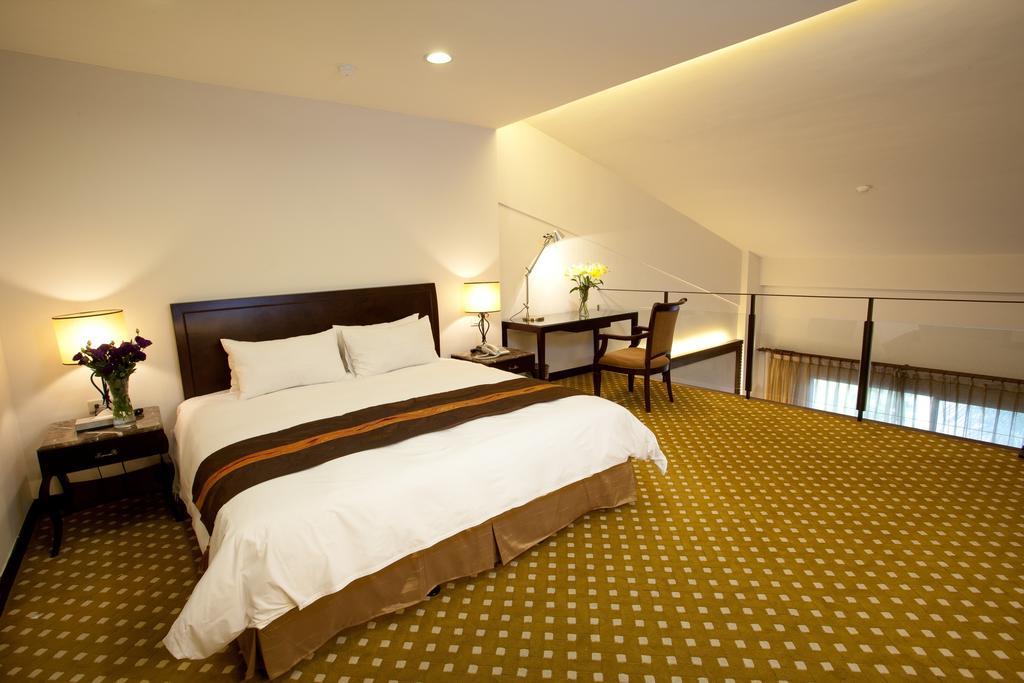 Les Hotel Tainan Exterior photo