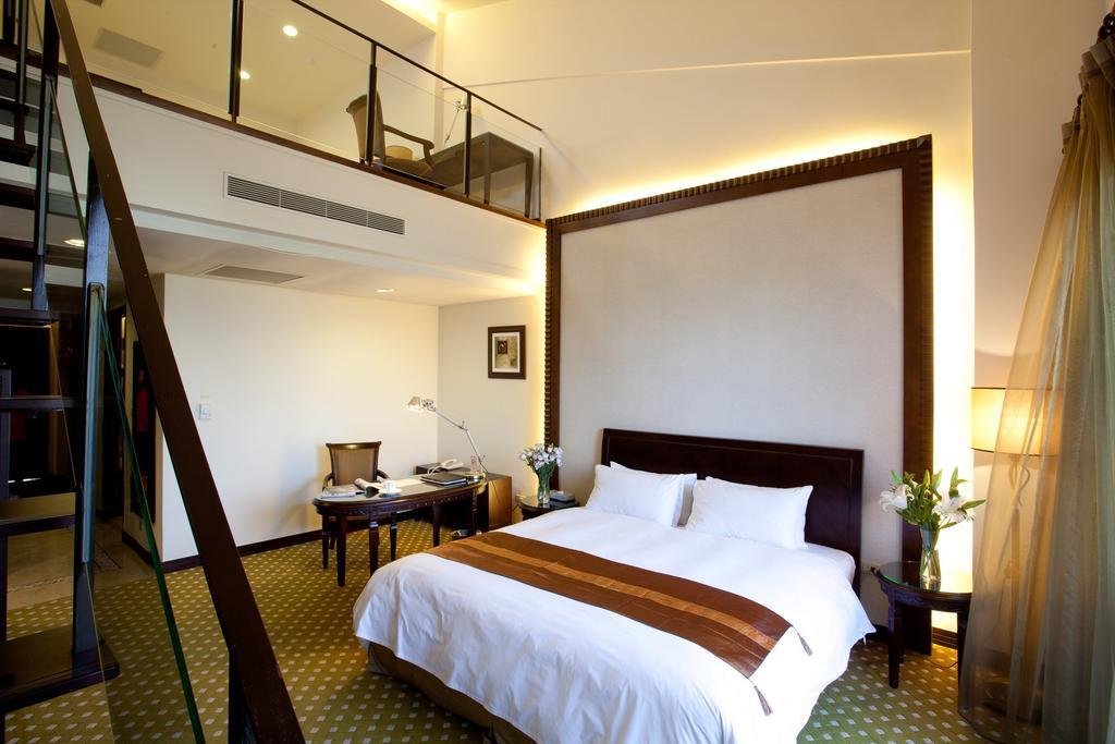 Les Hotel Tainan Exterior photo