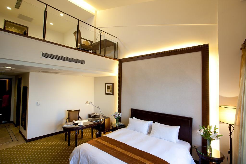 Les Hotel Tainan Exterior photo