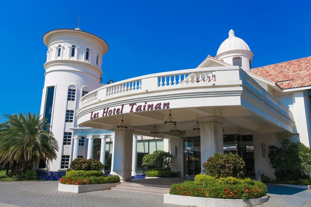 Les Hotel Tainan Exterior photo