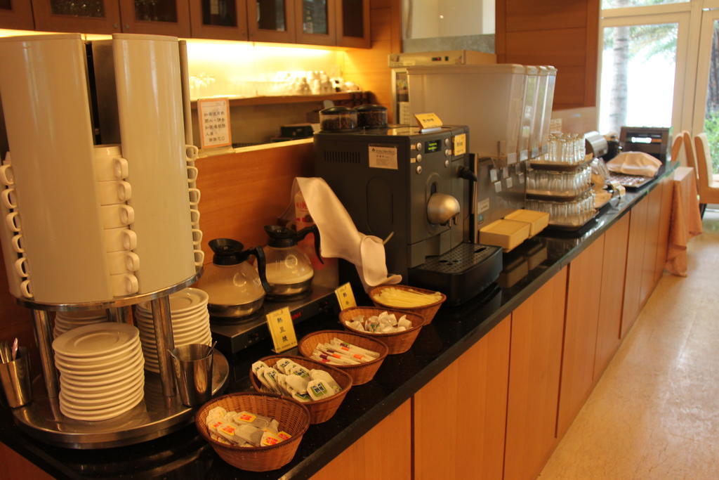 Les Hotel Tainan Exterior photo